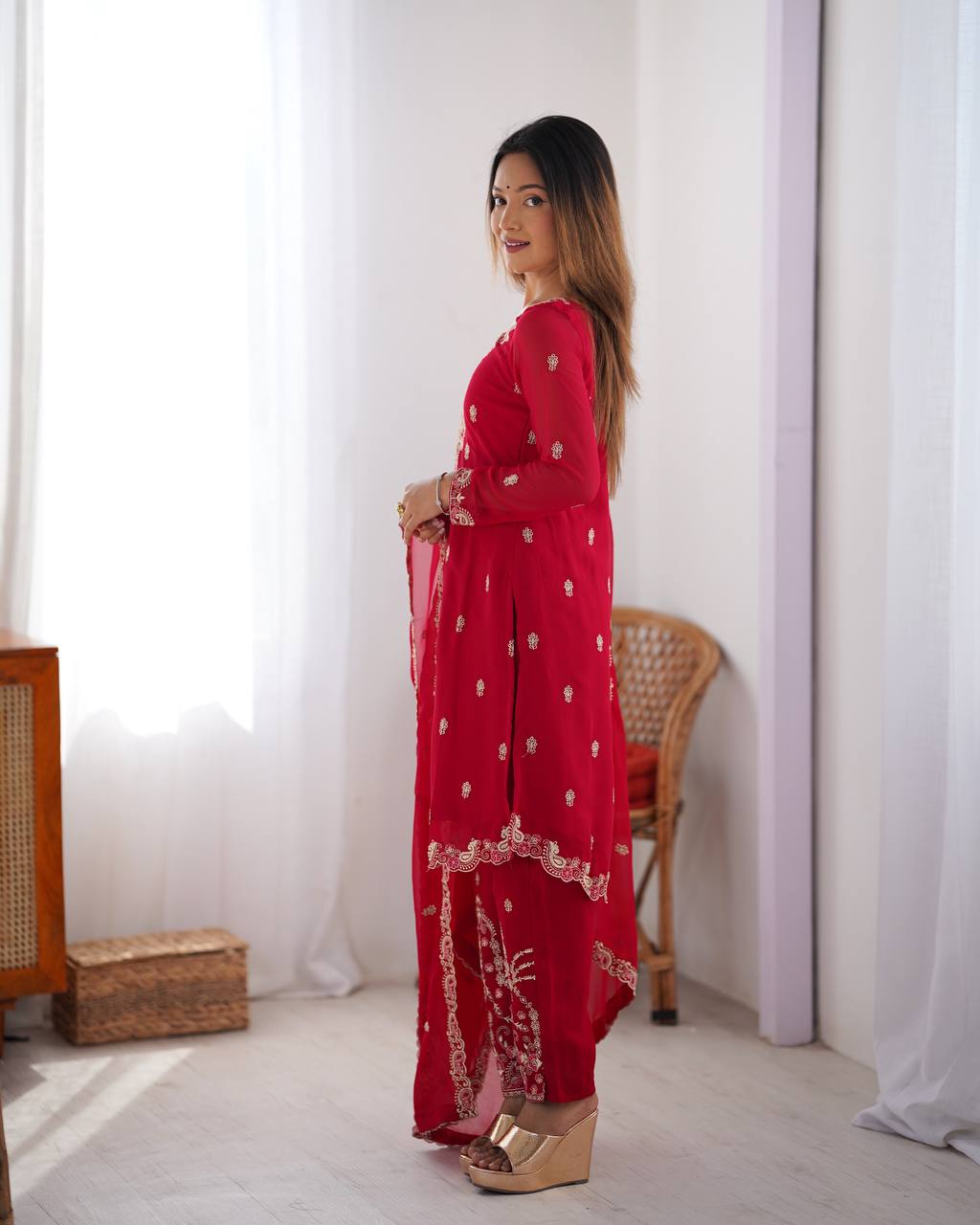 Stunning Faux Georgette thread with Sequence work Wedding Suit Set
