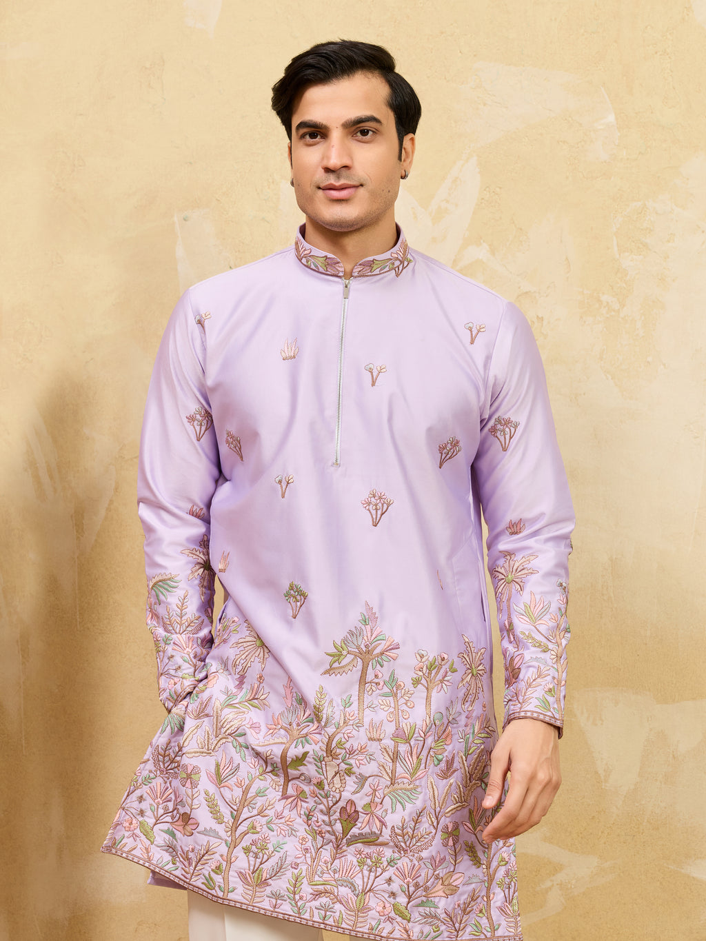 Trendy Lavender Viscose Silk Thread Embroidery Kurta Pant Set
