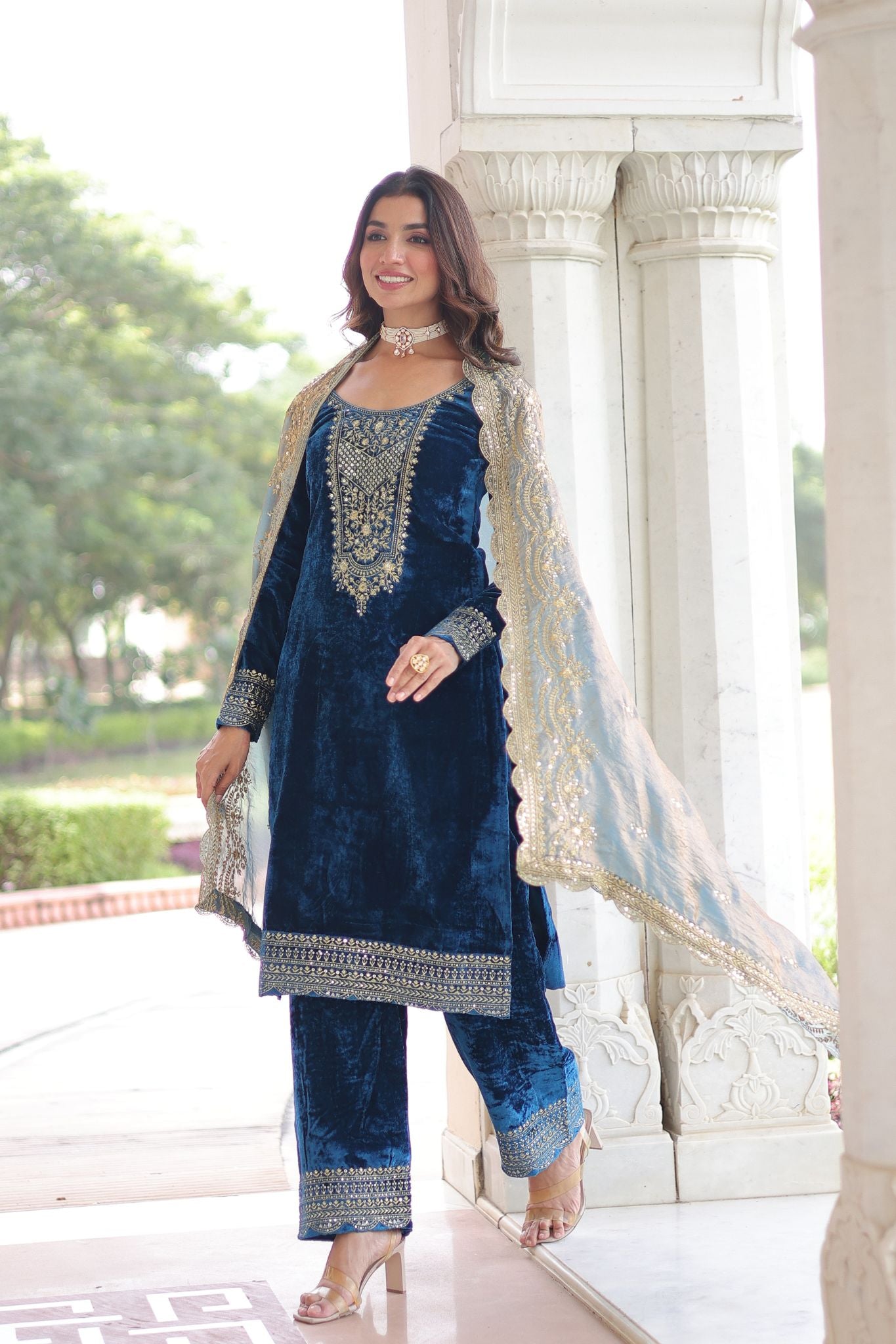Eid Exclusive Velvet Sequin Embroidered Outfit – Shine In Festive Luxury
