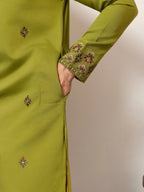 Classic Wedding Fluorescent Green Mens Wear Kurta with Dupatta