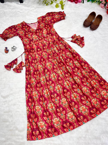 SOFT PRINTED MUSLIN ALIACUT KURTI, FANCY PUFF SLEEVE , SIDE WAIST FANCY FANCY FUMKA , SAID FULL CUT