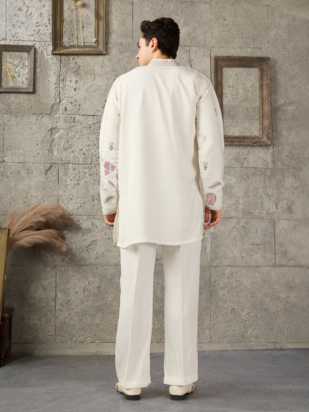 Classic White Japanese Lachka Embroidered Kurta Set
