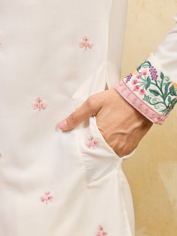 Luxury White Khadi Silk Embroidered Kurta Set For Wedding