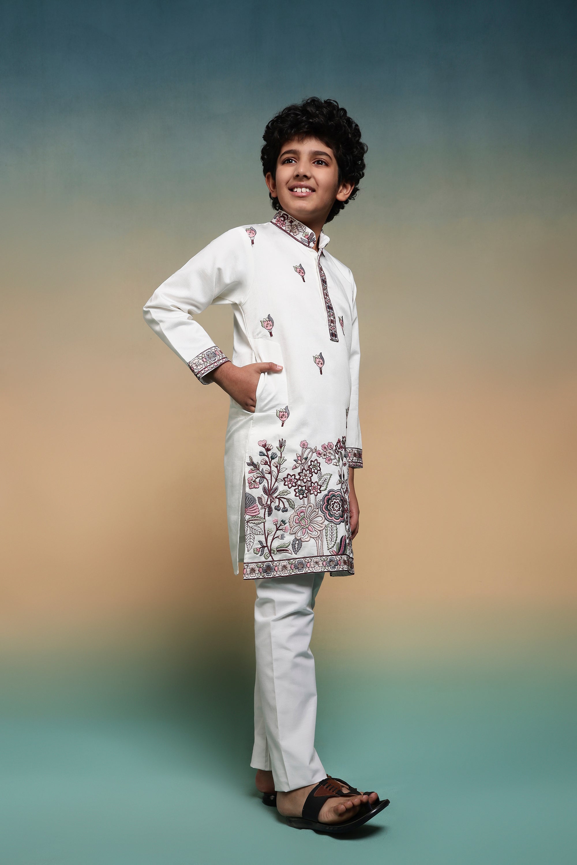 Classic White Embroidered Work Kurta Set Perfect For Festive
