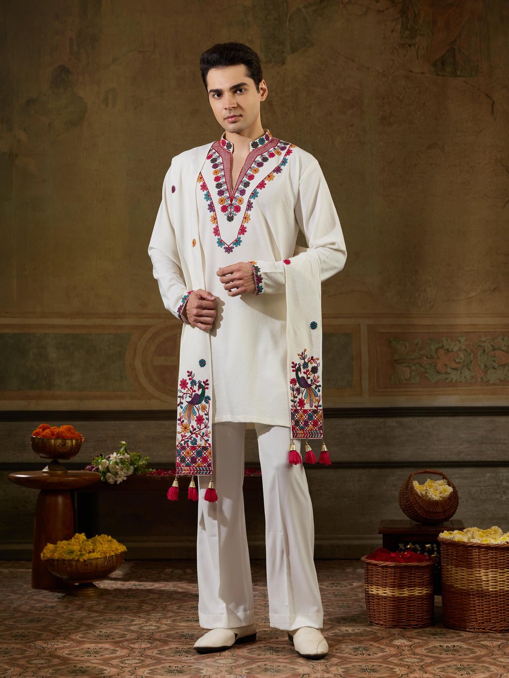 White Rayon V Neck Kurta Dupatta Set | Tulip Designer

