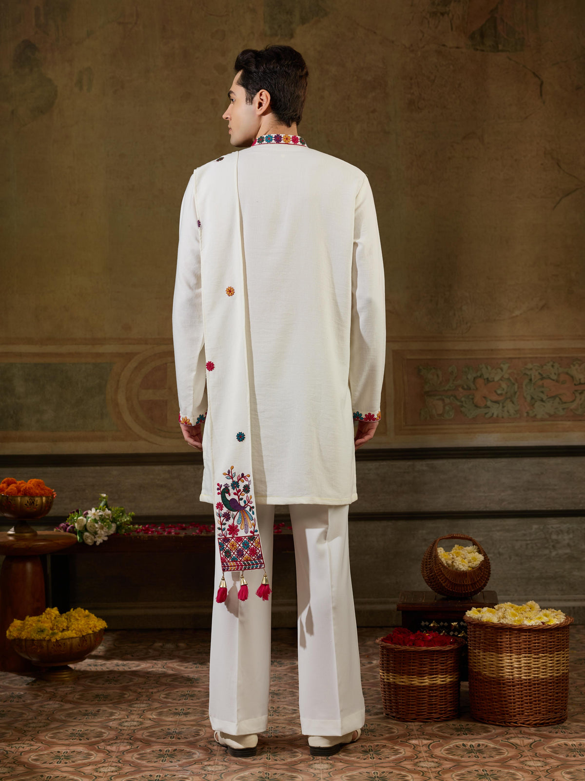 White Rayon V Neck Kurta Dupatta Set | Tulip Designer
