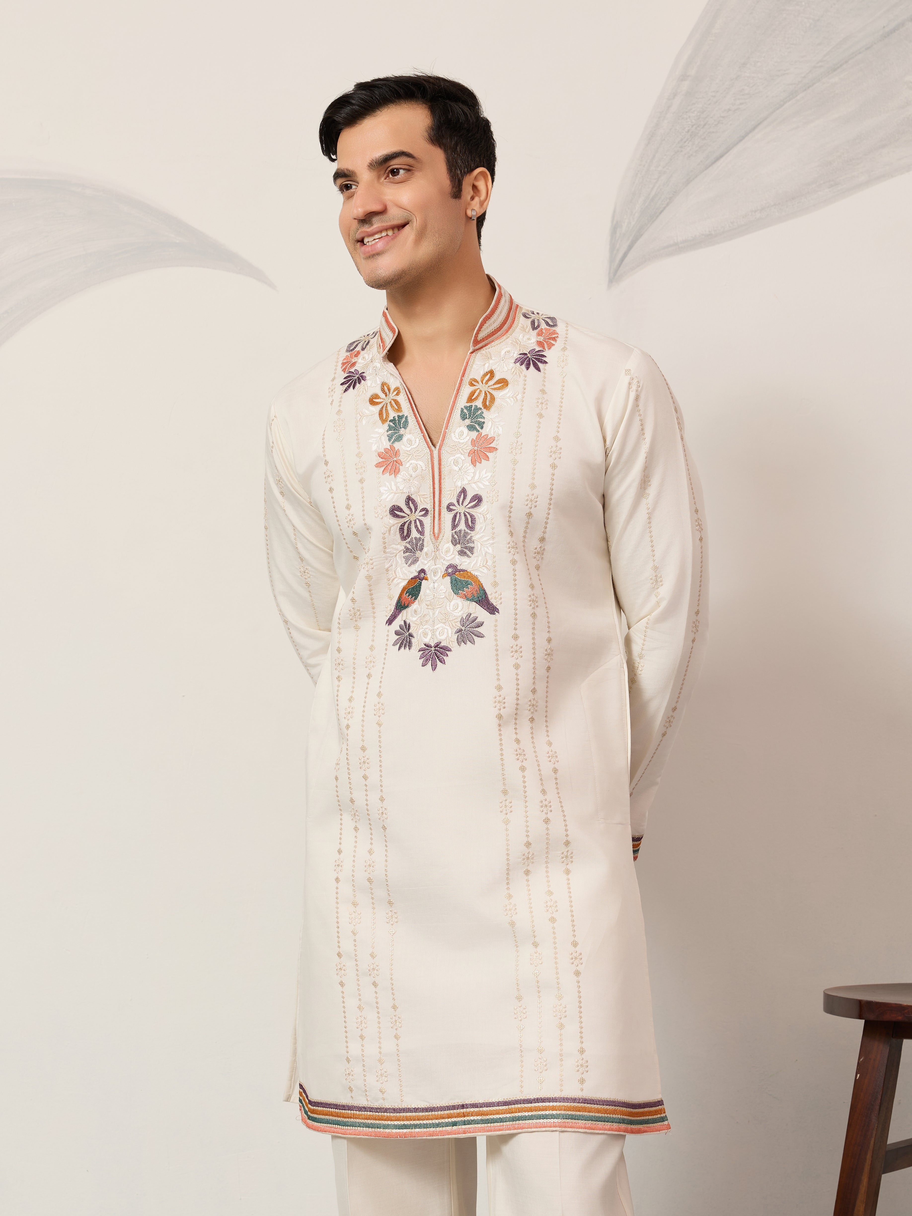 Luxury White V Neck Kurta Pant for Festive Wear