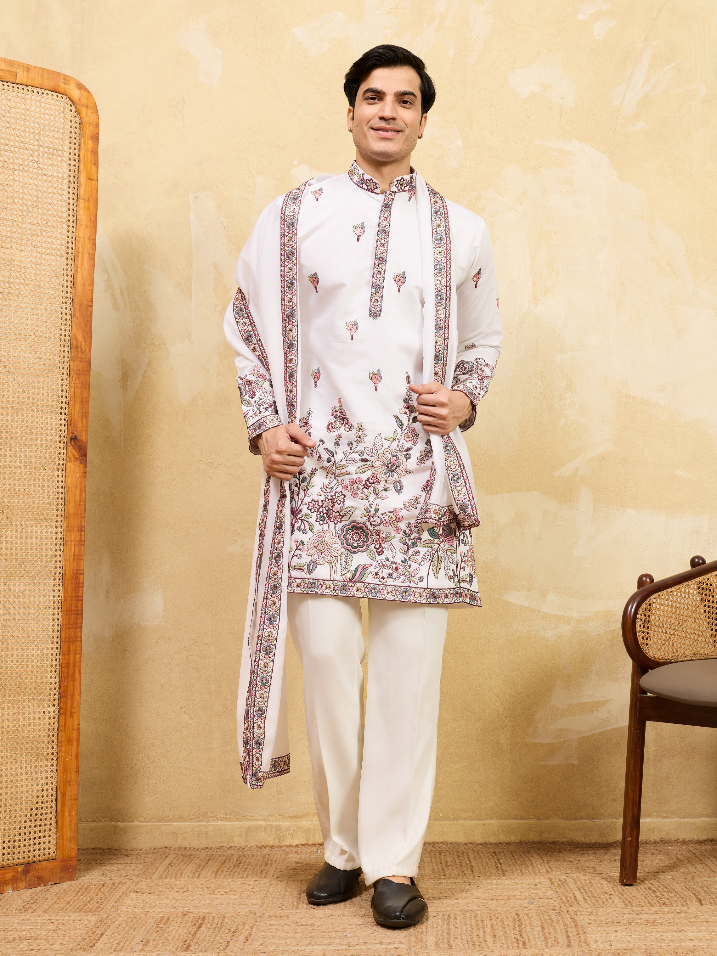 Traditional White Viscose Silk Wedding Kurta and Dupatta for Men
