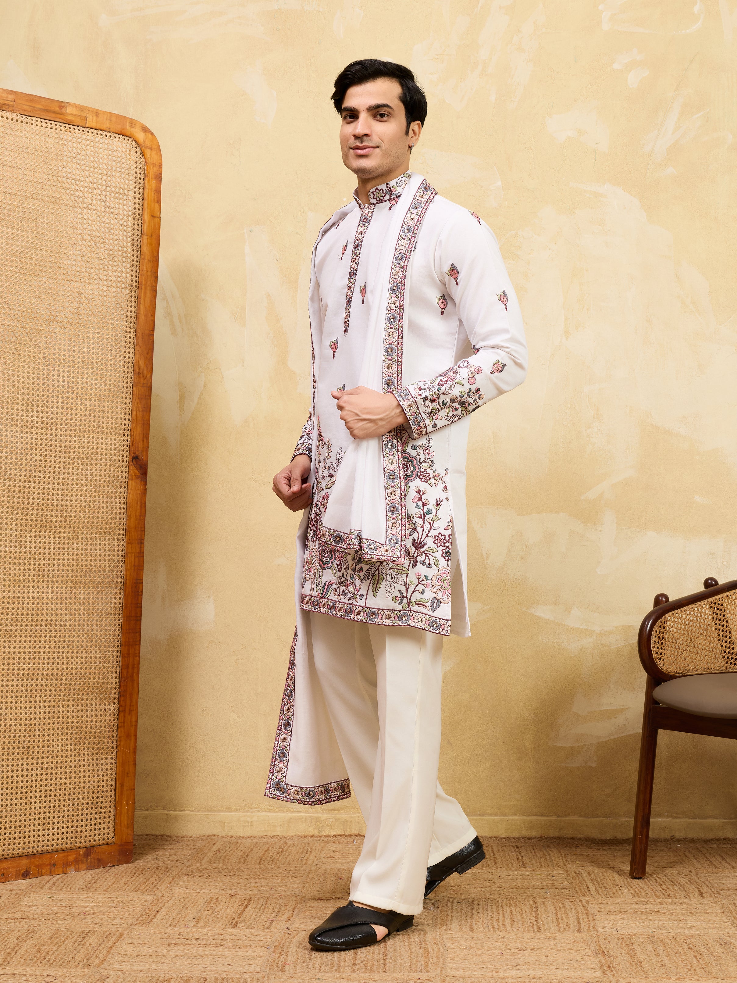 Traditional White Viscose Silk Wedding Kurta and Dupatta for Men