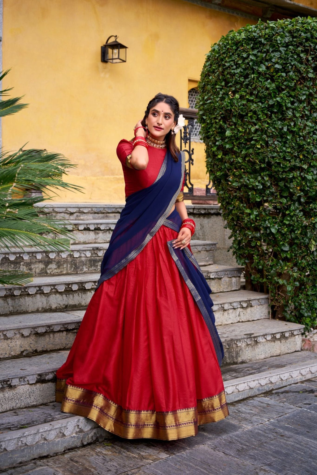 Ready-to-Wear Zari Woven Lehenga Set with Unstitched Blouse and Lace Border Dupatta