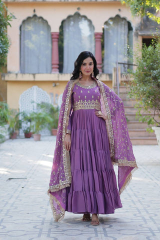 Light Purple Color Star Georgette Fabrics and Designer Embroidered Dupatta With Attractive Lace Border