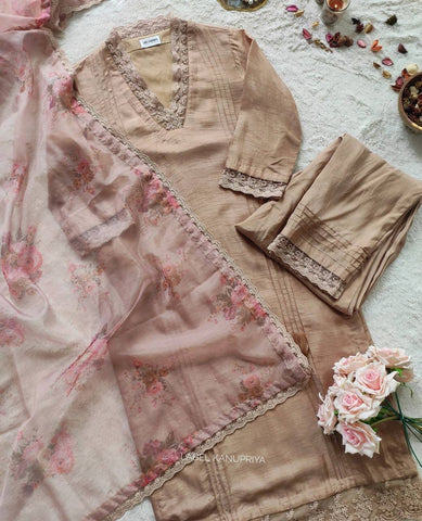 Beautiful kurta three piece set fancy cutwork lace detail on sleeves and necline with duppta set