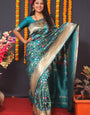 Deserving Rama Kanjivaram Silk Saree With Engaging Blouse Piece