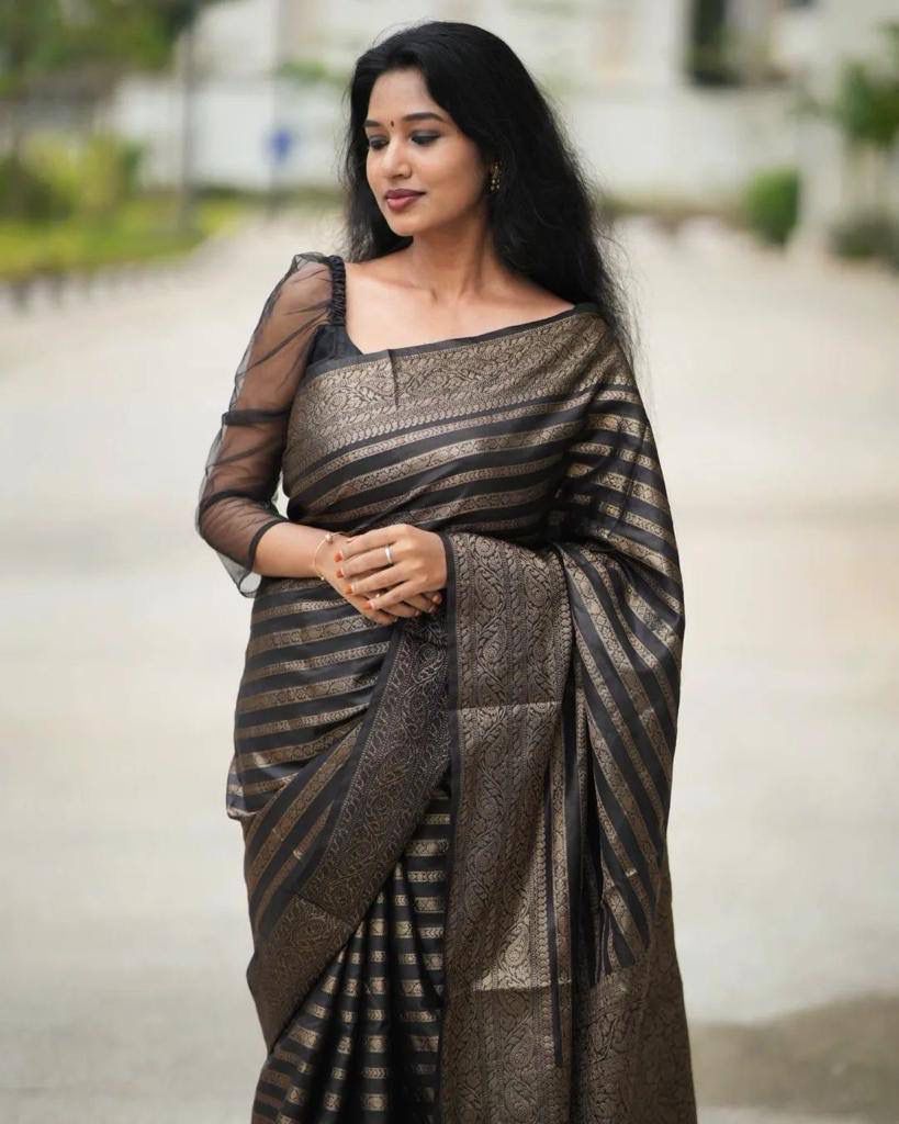 Grey Color Soft Banarasi Silk Saree With Beauteous Blouse Piece