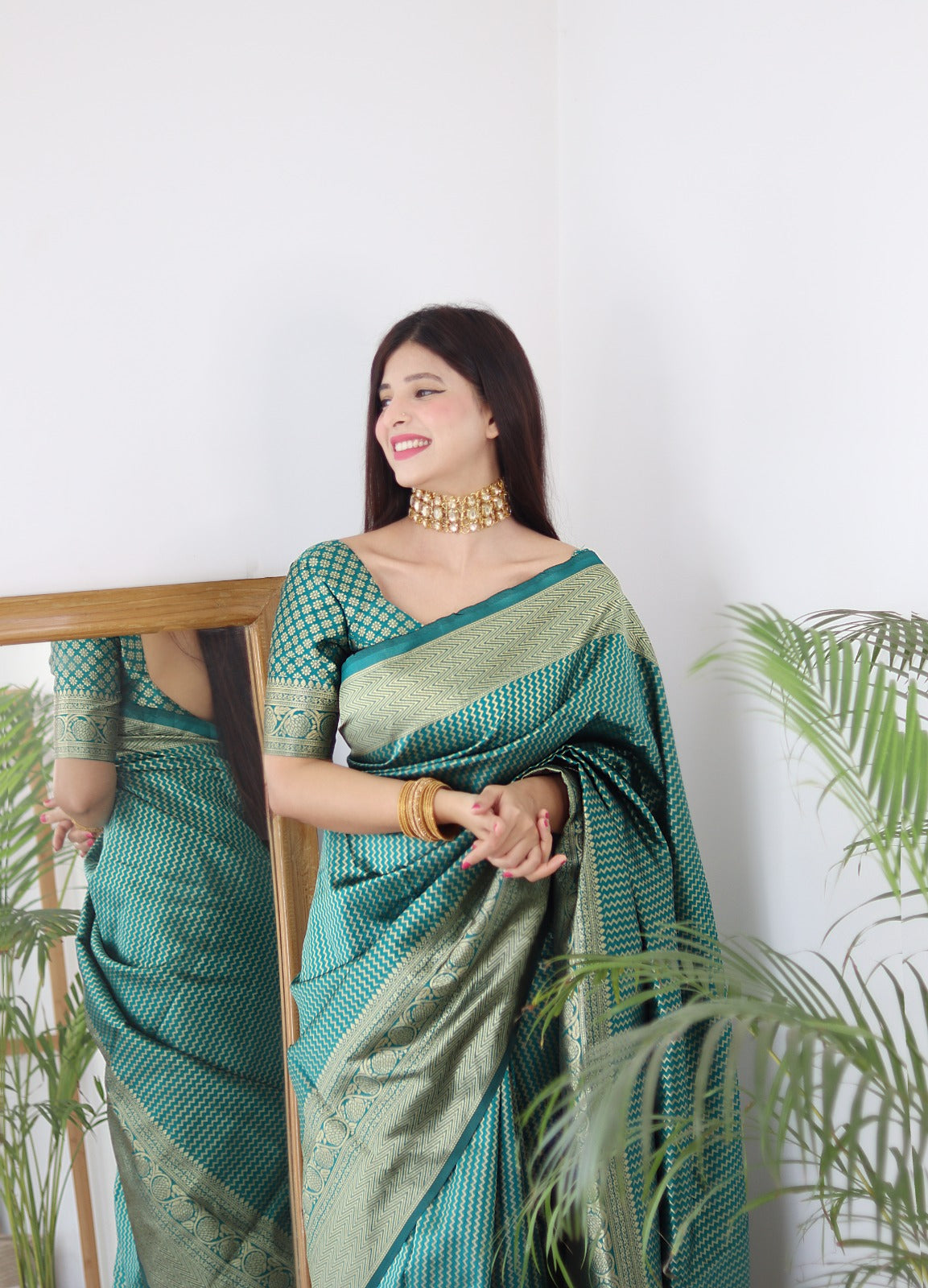 Light Green Plain Silk Pre-draped Saree – Leemboodi